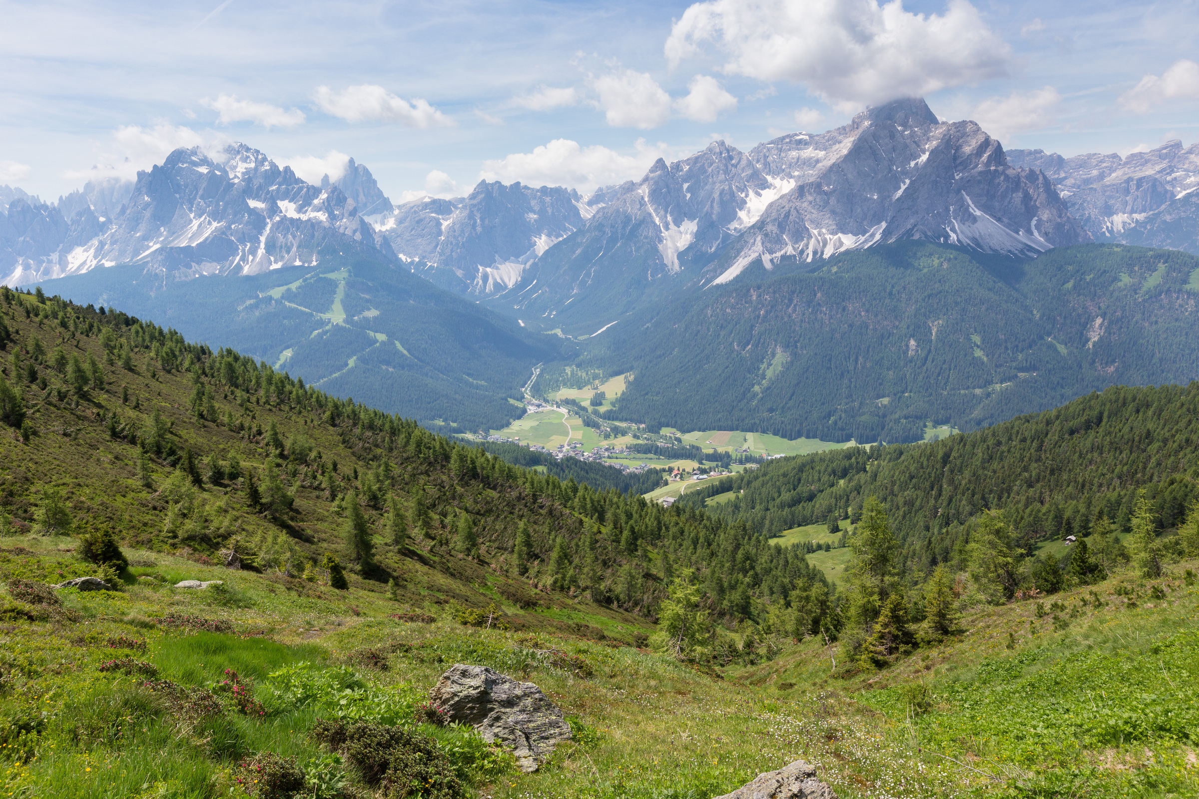 Ausblick von der Almseite bei Sexten