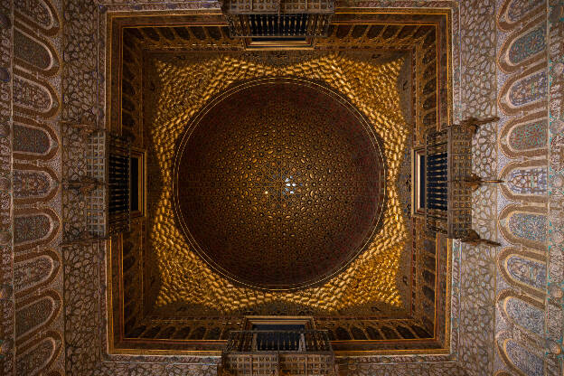 Decke im Königspalast vom Sevilla