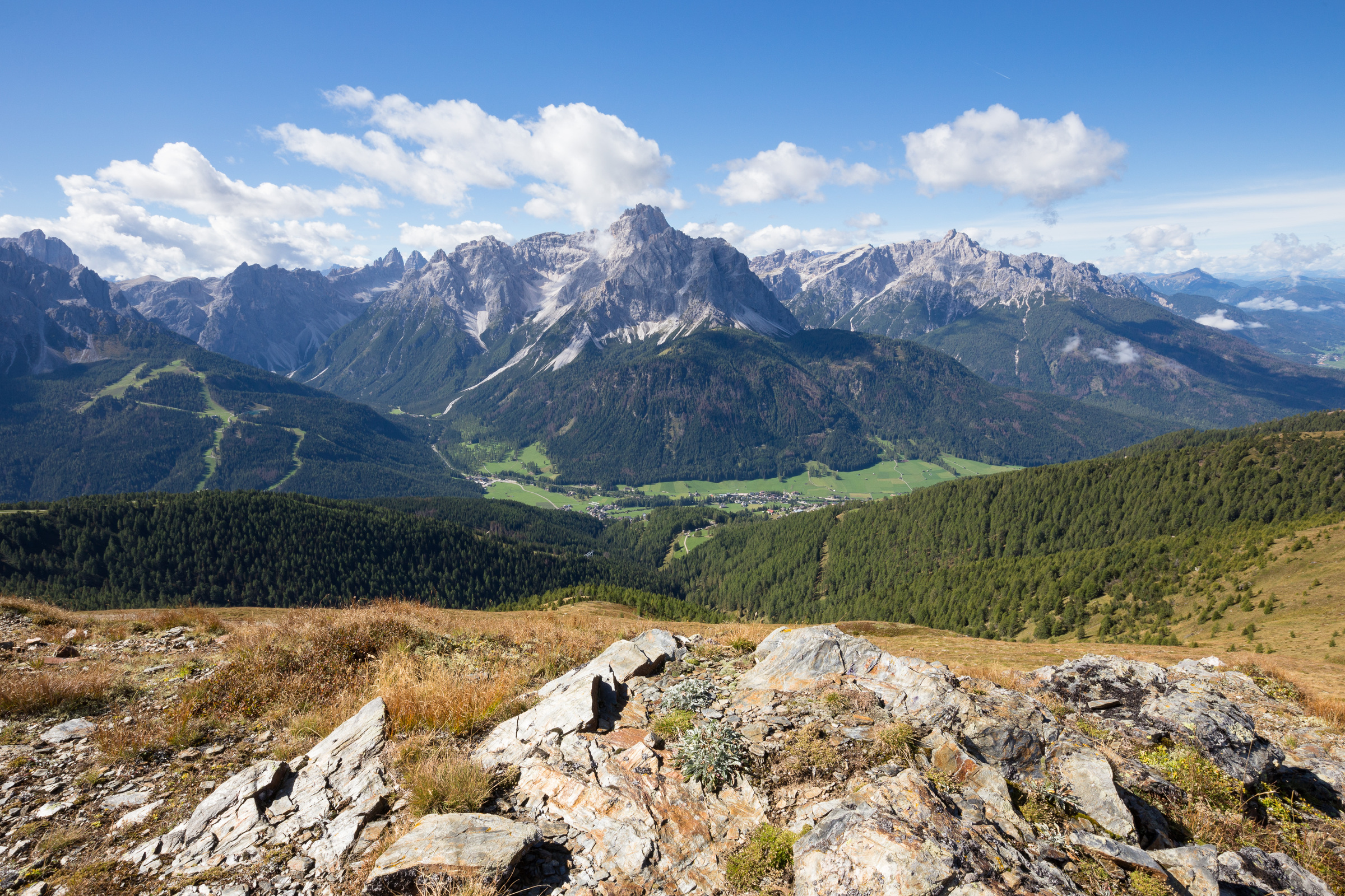 Blick vom Karnischen Hauptkamm zur Dreischusterspitze